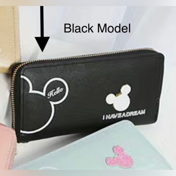 Brand New Disney Mickey Mouse Wallet - Picture 7 of 7